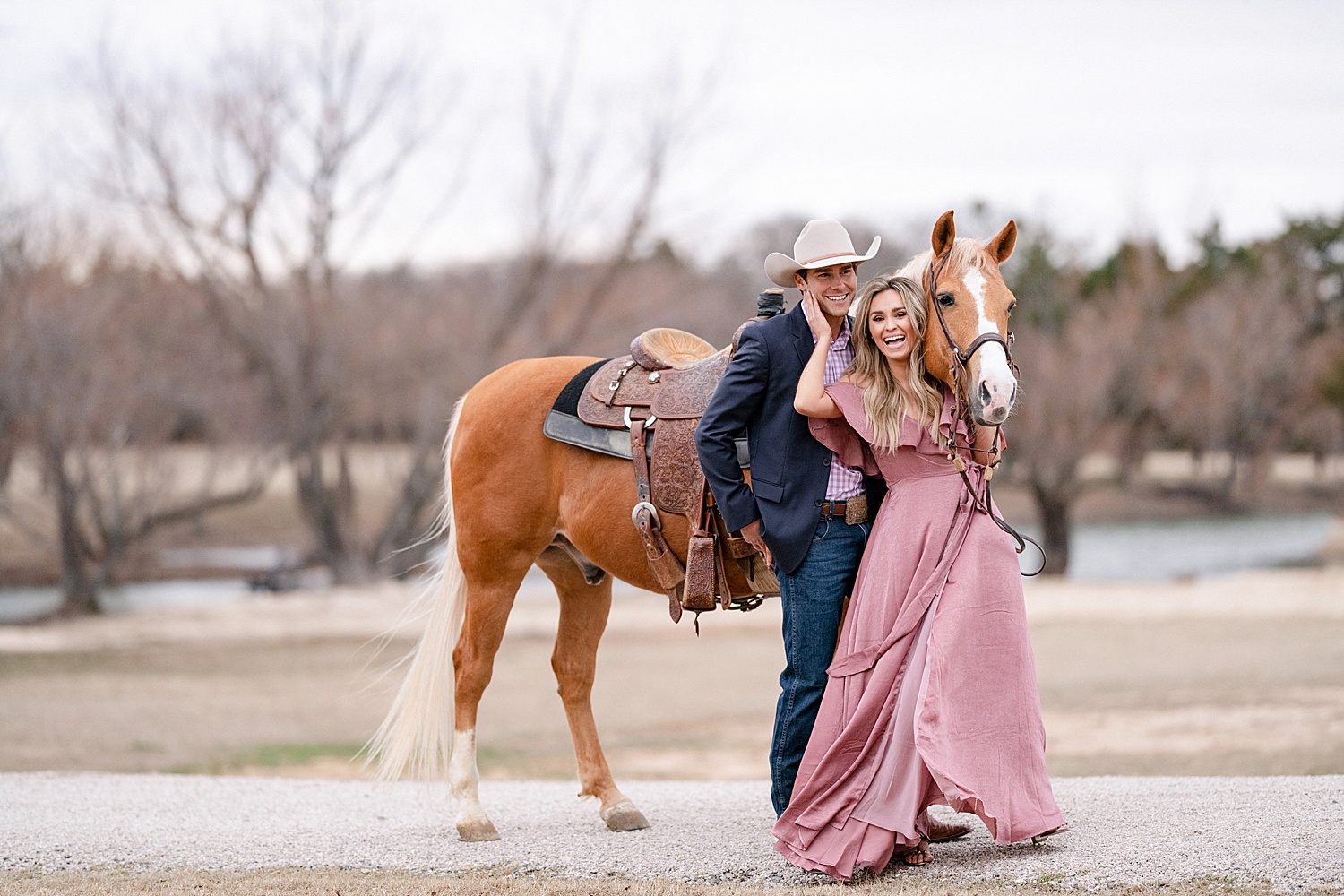 Clay-Honeycutt-and-Ashley-Honeycutt-Compton-Cowboys-Briggs-Performance-Horses-in-Pilot-Point-Texas-by-Kirstie-Marie-Photography_0022
